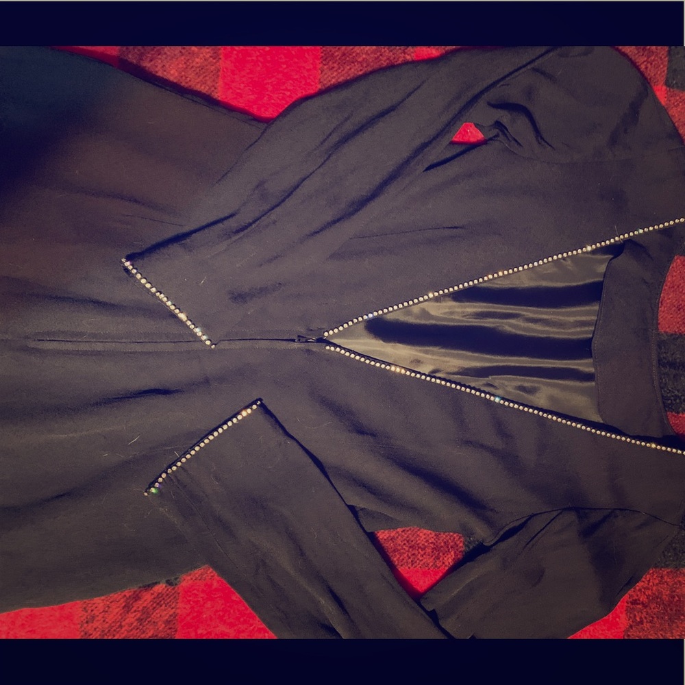 Deeeeep V neck, zip up, black, jeweled, dress